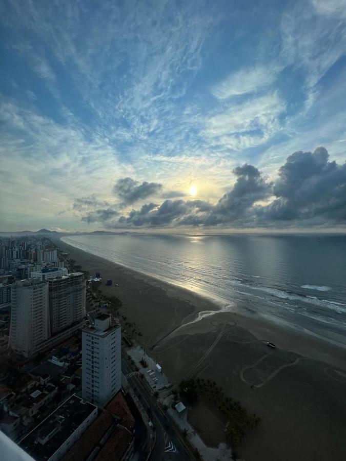 Apartment Ap.frente O Mar Pe Na Areia C/ Var. Goumert Costa Do Sol